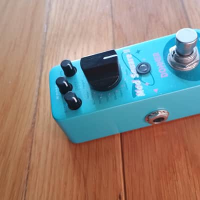 Donner Mod Square II Modulation Mini Guitar Effect Pedal with 16 Effects image 4