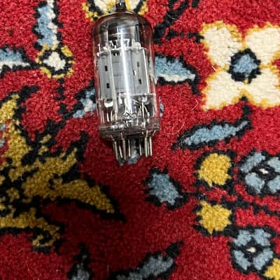 Mullard 12au7a ecc82 bk3k vintage image 1
