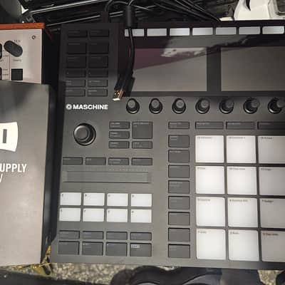 Native Instruments Maschine MKIII Black image 1