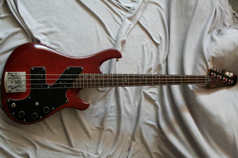 ENDS THIS FRIDAY ! Gibson Victory Artist Bass 80's Red A Great Player ! Gibson gig bag image 1