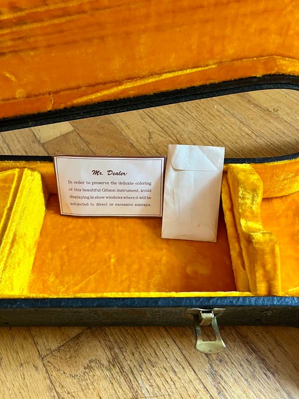 Clean! Original Gibson Les Paul/SG/EB0 Pebble Case 1961-1963 with Partial Case Candy image 1