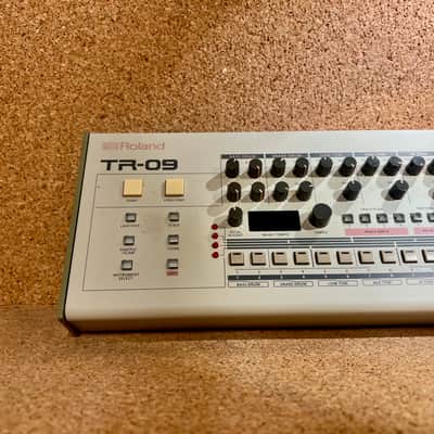Roland TR-09 Rhythm Composer – Warranty image 2