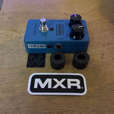 MXR Blue Box Octave Fuzz Distortion Guitar Effects Pedal M103 image 3