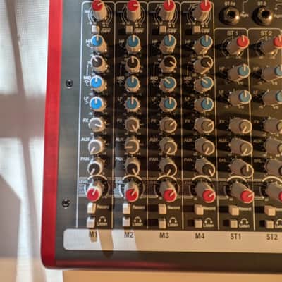 Allen & Heath ZED-10 - Excellent condition in box image 4