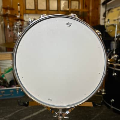 DW Performance Series 6.5x14 Snare Drum - Ebony Stain image 7