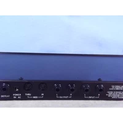 Alesis Midiverb II 16-Bit Digital Effects image 6
