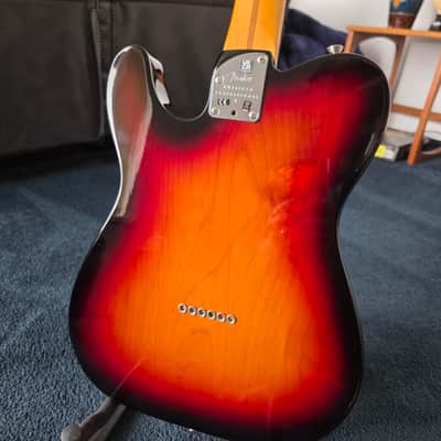 Fender American Professional II Telecaster with Rosewood Fretboard 2020 - Present - 3-Color Sunburst image 7