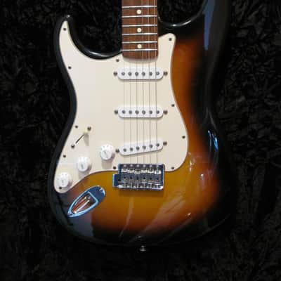 Fender Standard Stratocaster Left-Handed Brown Sunburst image 4