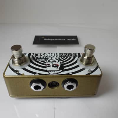 Oneder Fuzzhausen Danhausen Signature Fuzz Effects Pedal YOU ARE CURSED! image 5