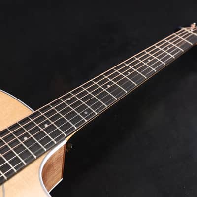 Taylor 214ce Grand Auditorium Spruce Top Mahogany Back and Sides Acoustic/Electric 330 image 2
