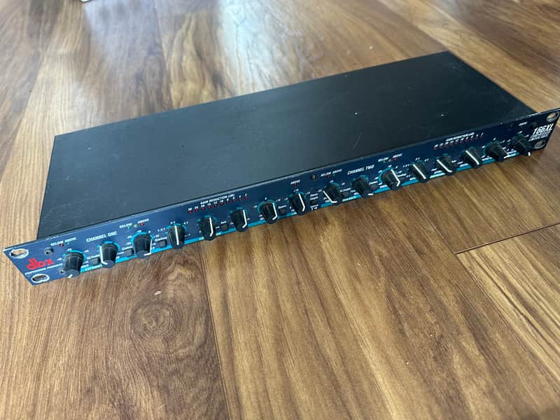 dbx 166XL Stereo Compressor / Limiter / Gate 2000s - Black image 1