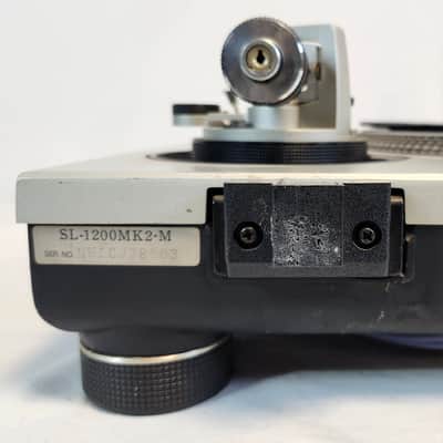 Vintage Technics SL-1200MK2-M Turn Table, 1981, w/GenzBenz Road Case image 10