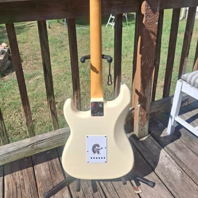 Fender Vintera II '60s Stratocaster image 2