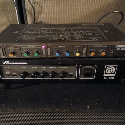 Boss DE-200 Digital Delay | Reverb