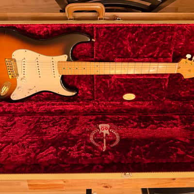 Fender 60th Anniversary Commemorative American Standard Stratocaster with Gold Hardware, Maple Fretboard 2014 - 2-Color Sunburst image 1