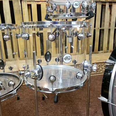 Used DW Design Series 6-Piece Clear Acrylic Drum Set image 4