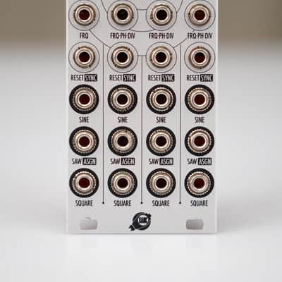 XAOC Devices Batumi 1974 Quadruple LFO Eurorack Module #58407 image 4