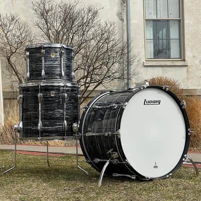 90's Ludwig Classic Maple Oyster Black Pearl 14/18/24 Mach Lug Drum Set image 2