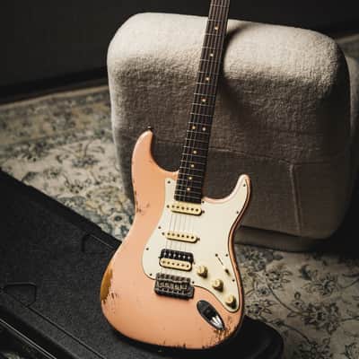 Luxxtone Choppa S Heavy Aging HSS-Shell Pink w/Aged White Pickguard & Roasted Flame Maple Neck image 2