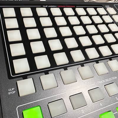 Akai APC40 2010s - Black image 11