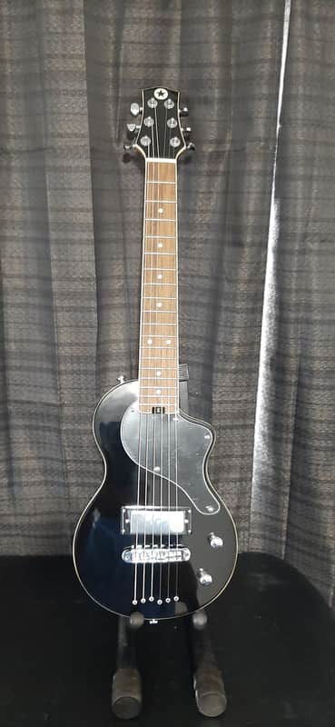 Blackstar Carry On Travel Guitar image 1