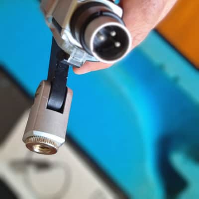 Sennheiser 🎤 Sennheiser MD 441-U Hand Microphone | 3-Pin XLR | Silver | With Original Storage Case | Legendary Dynamic Microphone image 4
