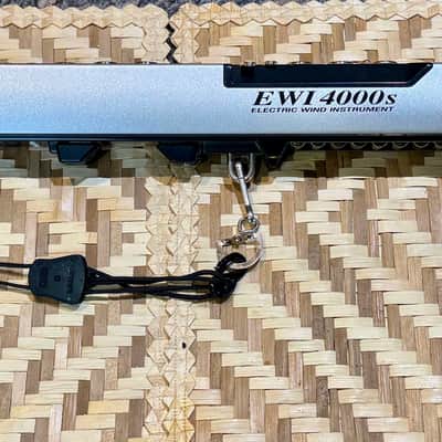 Akai EWI4000S MIDI Wind Controller / Synth image 4