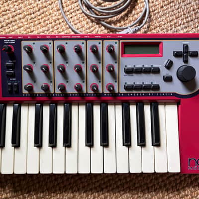 Nord Modular 25-Key Virtual Synthesizer 1997 - 2003 - Red