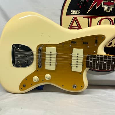 Squier J Mascis Jazzmaster Electric Guitar - Vintage White image 2