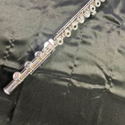 Yamaha Japan YFL-581 open-hole Flute - B foot image 7