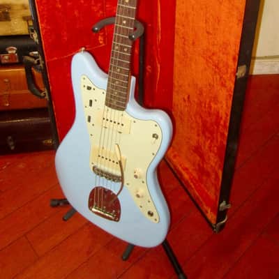 1965 Fender Jazzmaster Daphne Blue w. Original Hardshell Case image 2