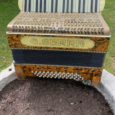 RARE! Old  mid 1950  Clemente Serra  Piano Accordion