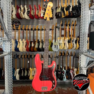 Fender   Custom Shop Pino Palladino Precision Bass Fiesta Red Over Desert Sand Relic 2022 image 2