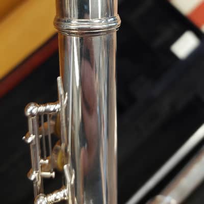 Yamaha YFL-262 - Silver w/case image 3