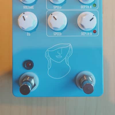 JHS Artificial Blonde Madison Cunningham Signature Vibrato image 1