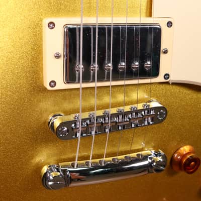 Sire Larry Carlton L7 Electric Guitar - Ebony Fingerboard, Gold Top image 6