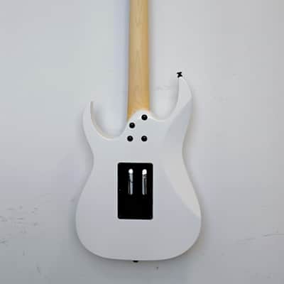 Ibanez RG450DXB-WH Standard - Jatoba Fretboard - 2018 - Present - White image 12