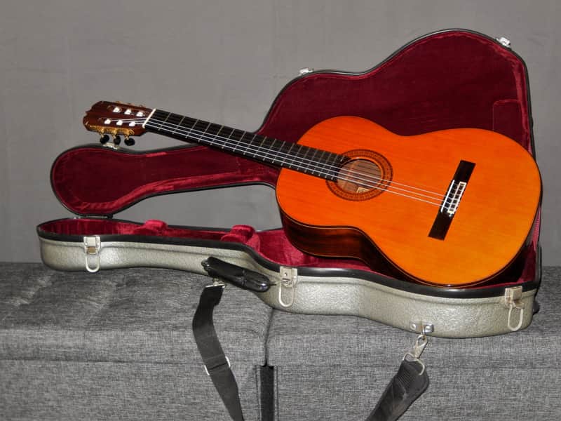 MADE IN 1970 - KISO SUZUKI VIOLIN NG500 -  FINEST GRADE CLASSICAL CONCERT GUITAR image 1