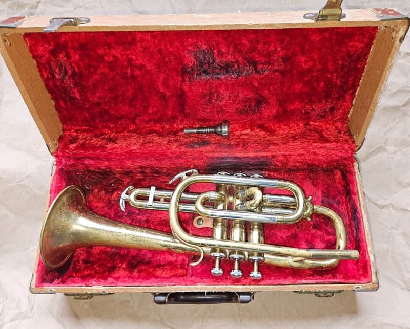Argonaut cornet, with case & mouthpiece, Good Condition image 1