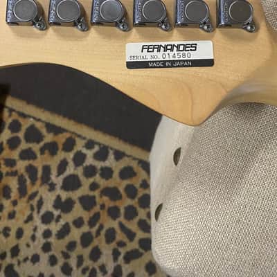 Fernandes LE-1 Strat 90'-2000 - Red image 3