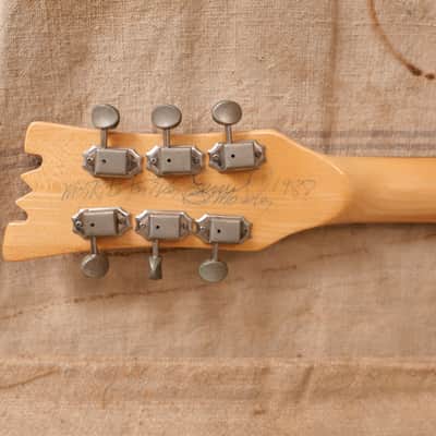 Mosrite M-88 1988 - Goldburst image 7