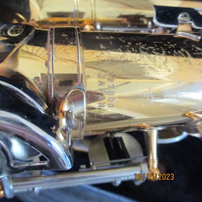 Vito brand Alto saxophone with case and mouthpiece. Made in Japan image 8