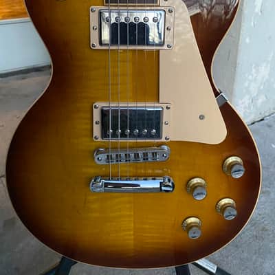 Gibson Les Paul Traditional 2008 - 2012 - Light Burst image 1