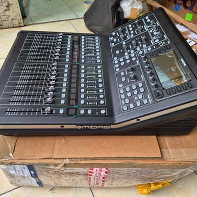 Midas M32R image 3