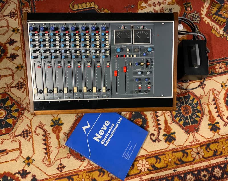 NEVE  5422 1981 image 1