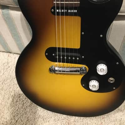 Gibson Melody Maker 2009 - Sunburst/ w Deluxe Case image 1