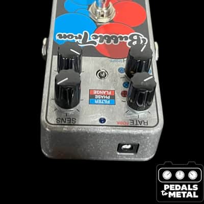 Keeley Bubbletron Flanger / Phaser 2016 - Present - Silver / Blue / Red - X17077 image 3