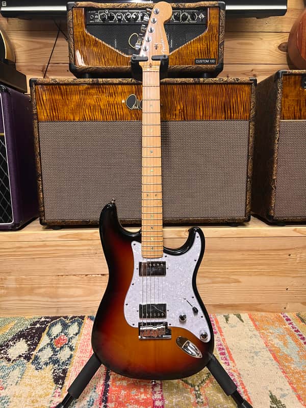 Fender American Deluxe Stratocaster (Sheptone blue sky )with Maple Fretboard 1999 - 2003 - 3-Color Sunburst