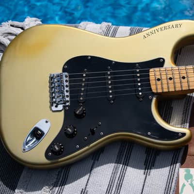 Fender 25th Anniversary Stratocaster - Nitro Finish w Tons of MOJO - Pro Set Up w Perfect Frets/Action/Intonation! image 10
