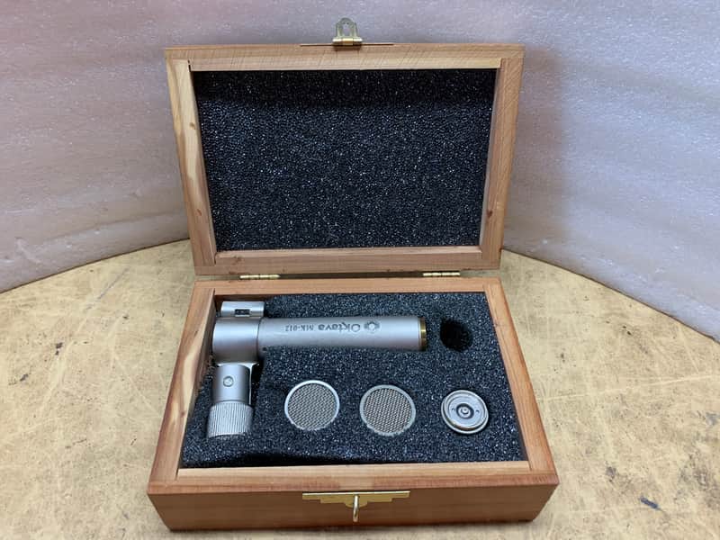OCTAVA MK 021- 01 MICROPHONE SET W/ WOOD BOX-  MAKE OFFER! image 1